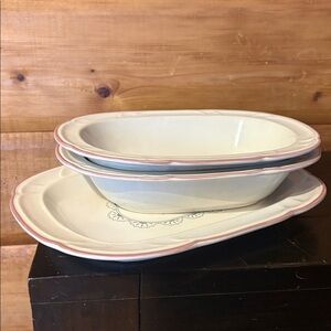Victoriana by JAPAN Bowl & Platter Set